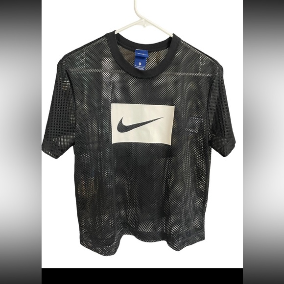 Nike Printed front logo Mesh Tshirt black white SzM - Picture 2 of 12